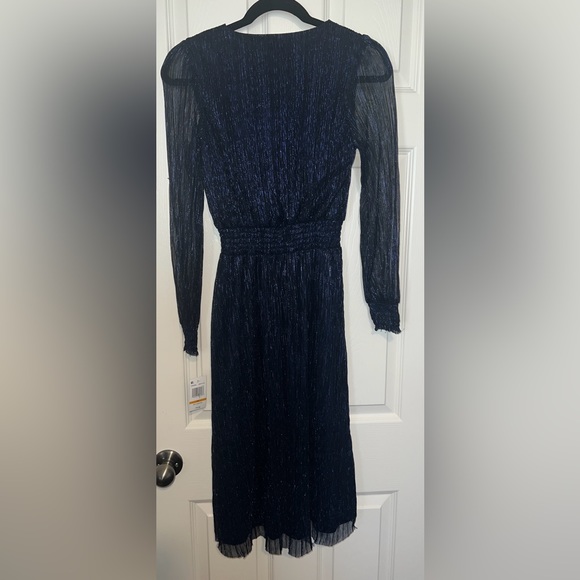 💙 NWT! Navy Shimmery Lurex Smocked Midi Dress - Picture 5 of 7
